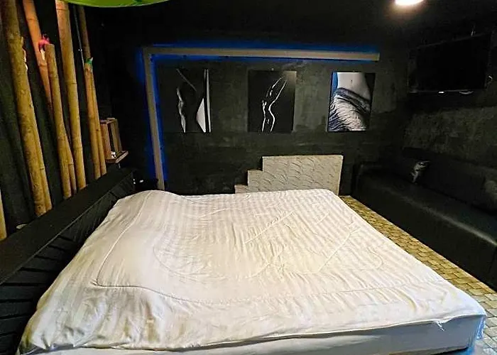 Hotel Poolvilla 168